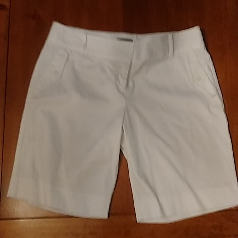 The Limited white shorts ladies size 10